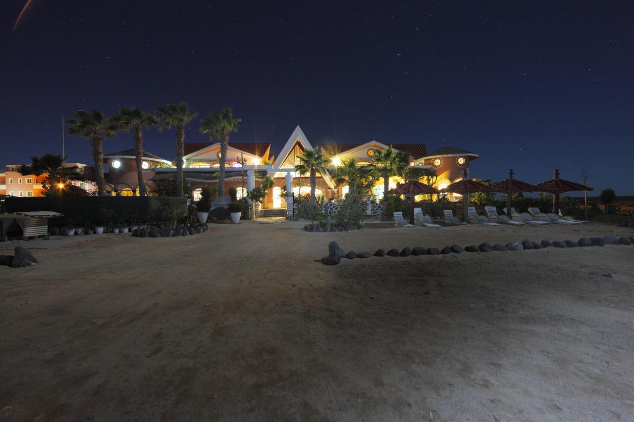 Residencial Cabo Verde Palace Santa María Exterior foto